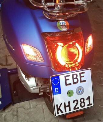 MotoNostra Blinker hinten mit Lauf- und Positionslicht